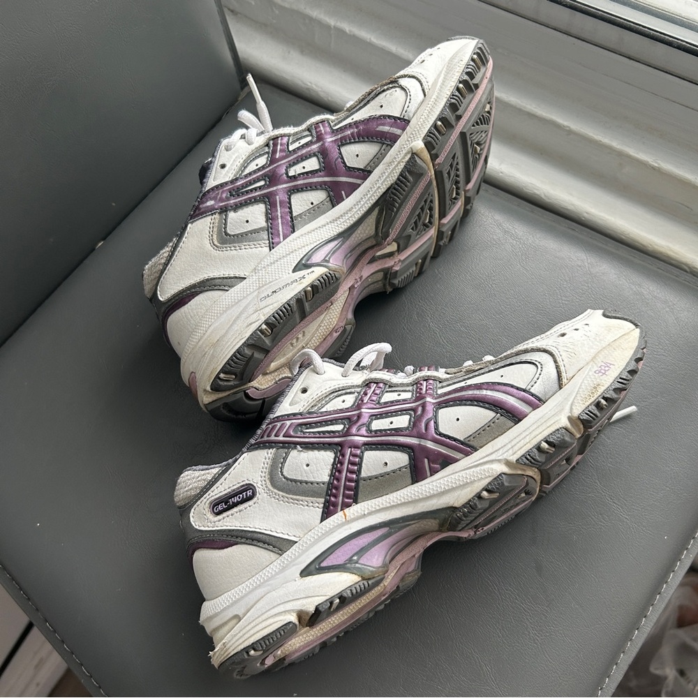 Asics Gel-140TR Sneakers